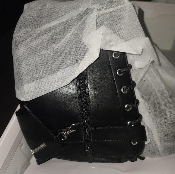 NEW Women's Combat Riding Platform Knee High Boots, Lace Up Fall Lug Sole Gothic - Picture 7 of 9